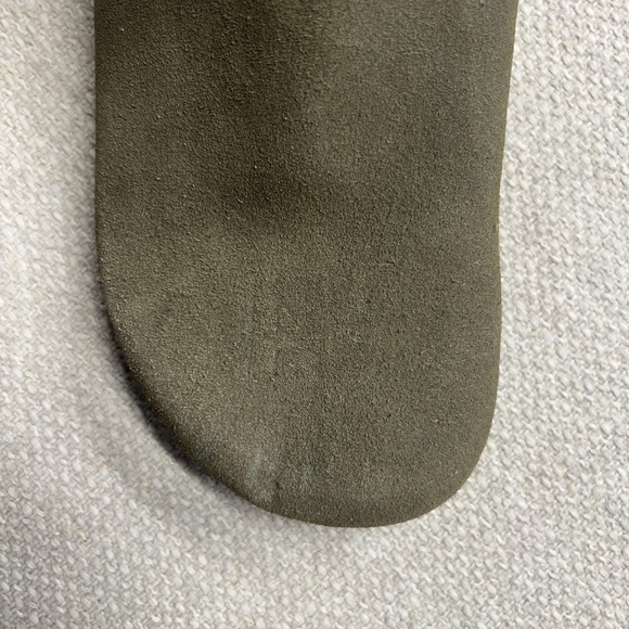 Simple Shoes Woens Size 12 Olive Green Suede Mule Clog Slip On Cork Footbed - Picture 8 of 9